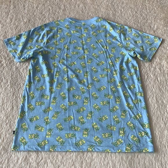 Free Planet blue pineapple t-shirt - Picture 6 of 16